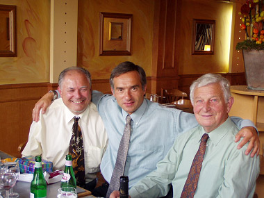 De gauche à droite: Daniel Geerinck (1985-1990), Mario Ninanne (1991- jusqu'à aujourd'hui ) et Roger Coryn (1964-1984)